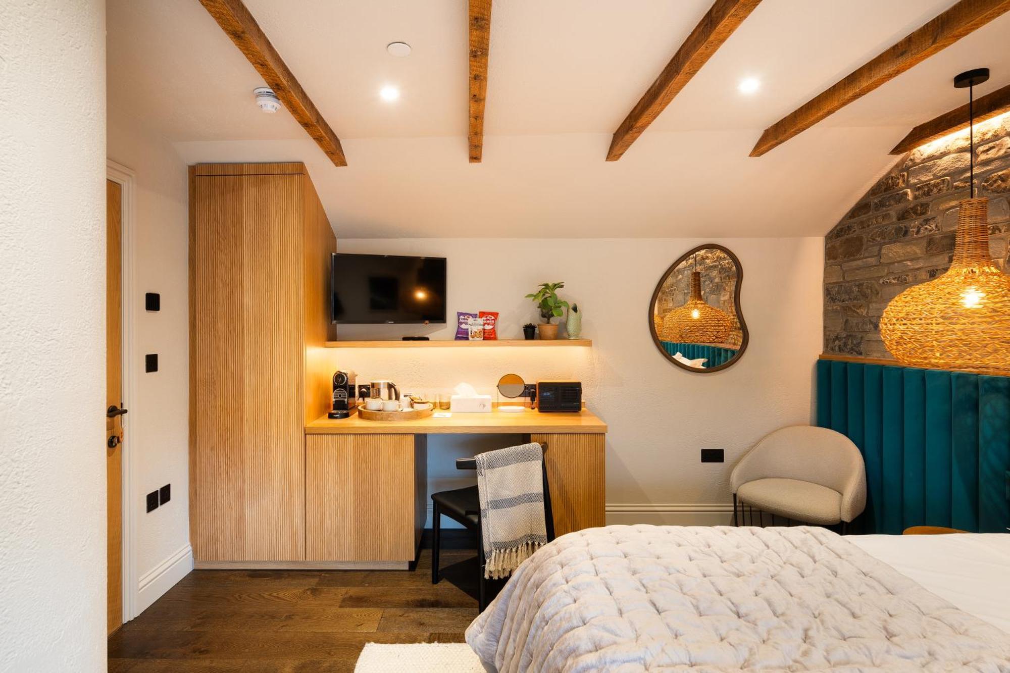 Hive Townhouse Aberaeron